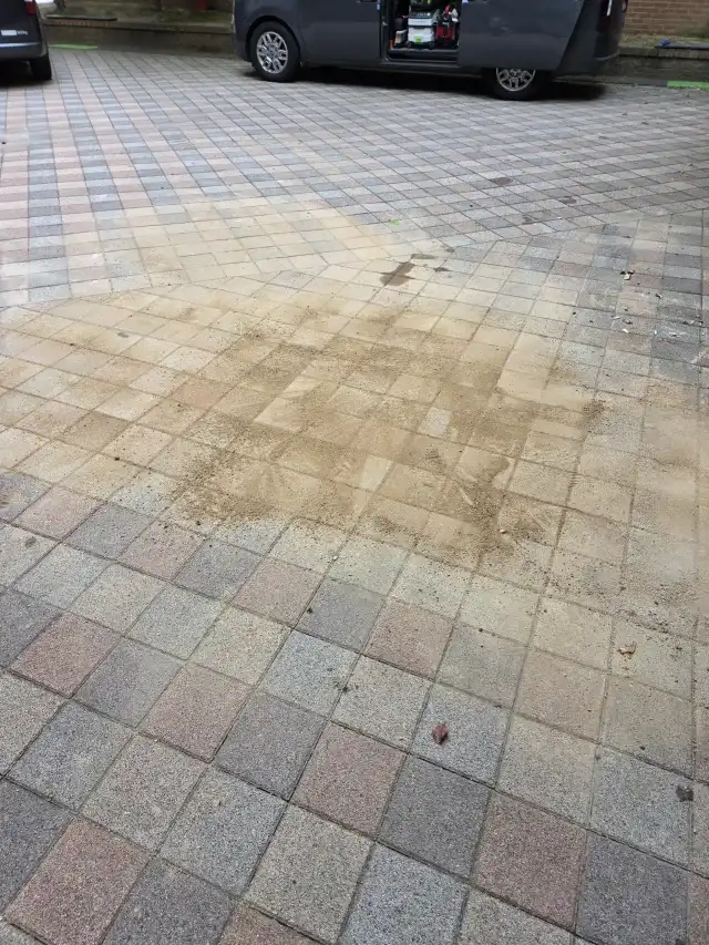 최근 시공 사례 도로블럭 공장 마당 교체 시공 후 사진