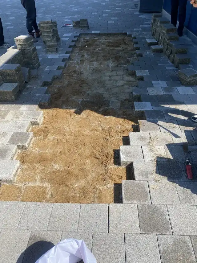수원 도로블럭 인계동 상가 주차장 교체 시공 후 사진
